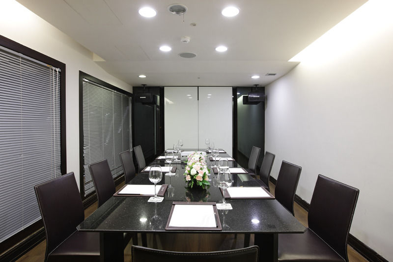 Hotel Sense Тайбэй Экстерьер фото