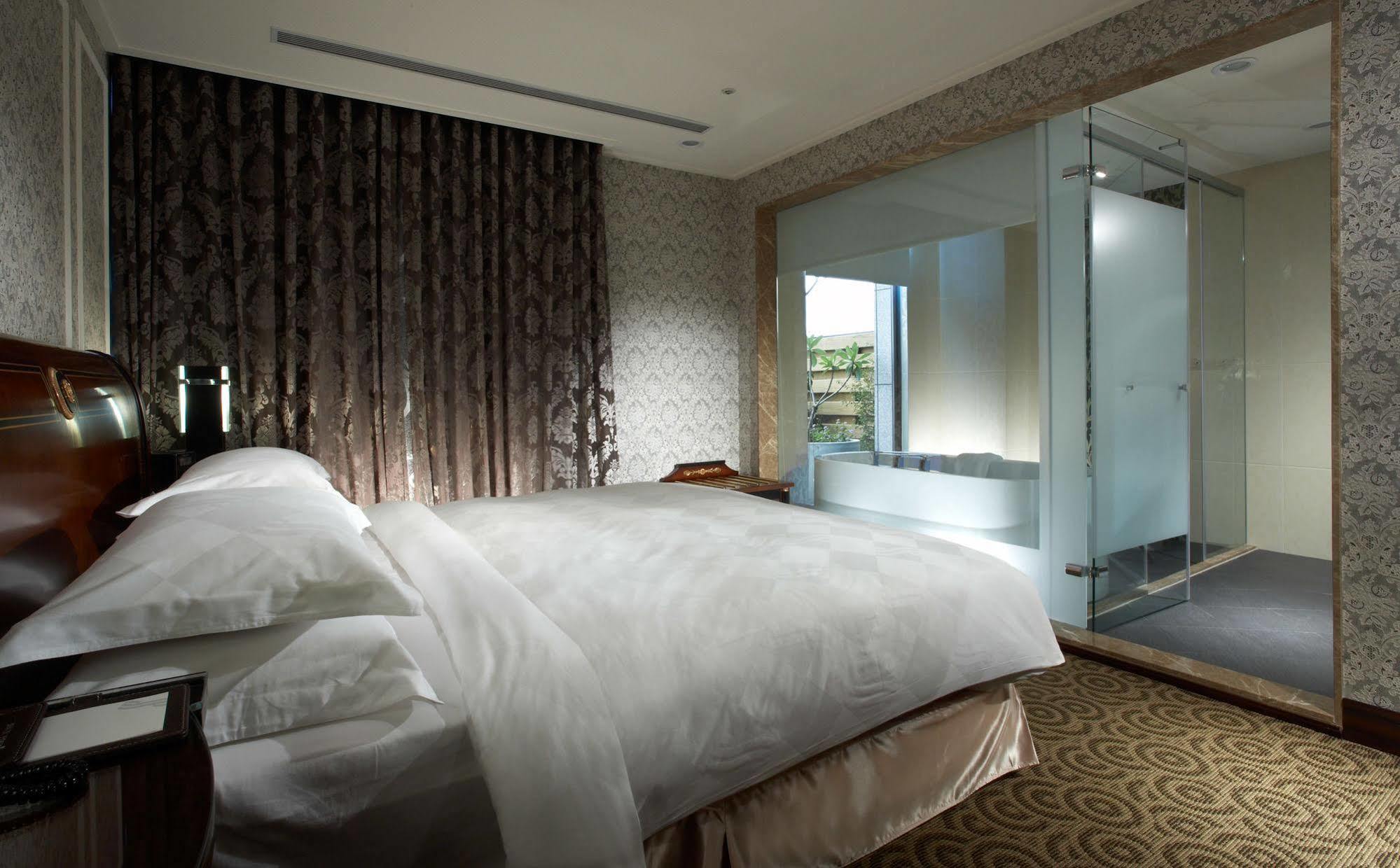 Hotel Sense Тайбэй Номер фото