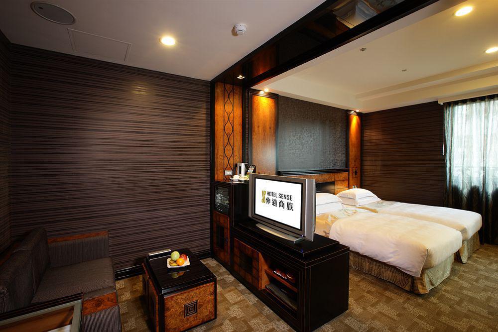 Hotel Sense Тайбэй Экстерьер фото